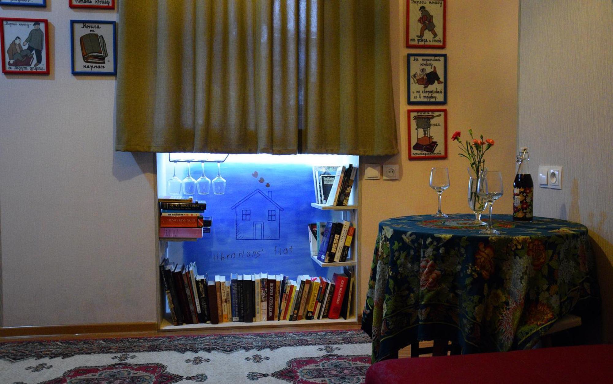 Apartamento Librarians' Flat Tiflis Exterior foto